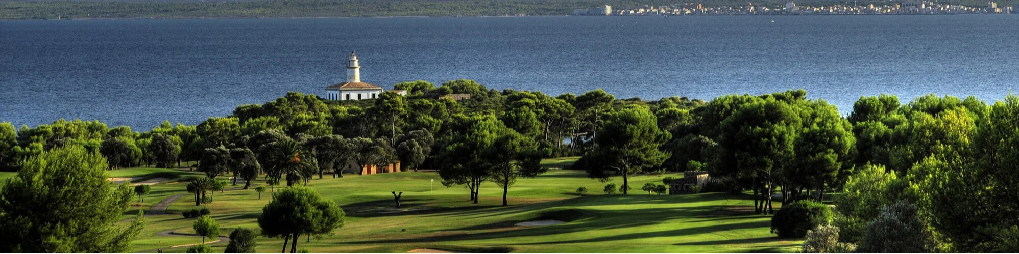 obrázek golfového hřiště v Capdepeře