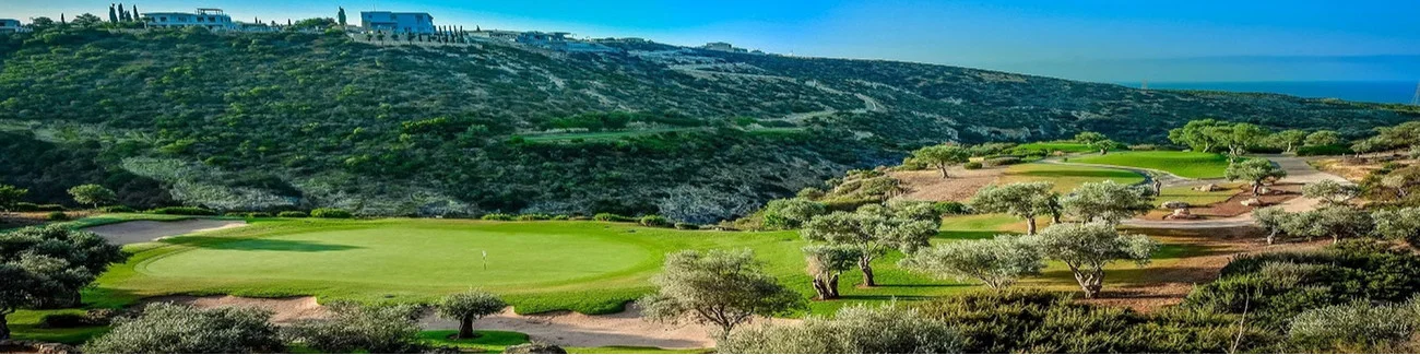 obrázek golfového hřiště v Pissouri