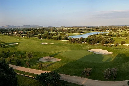Golfové hřiště Is Molas Golf Club Itálie
