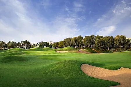 Golfové hřiště Montgomerie Golf Club Dubai Spojené arabské emiráty